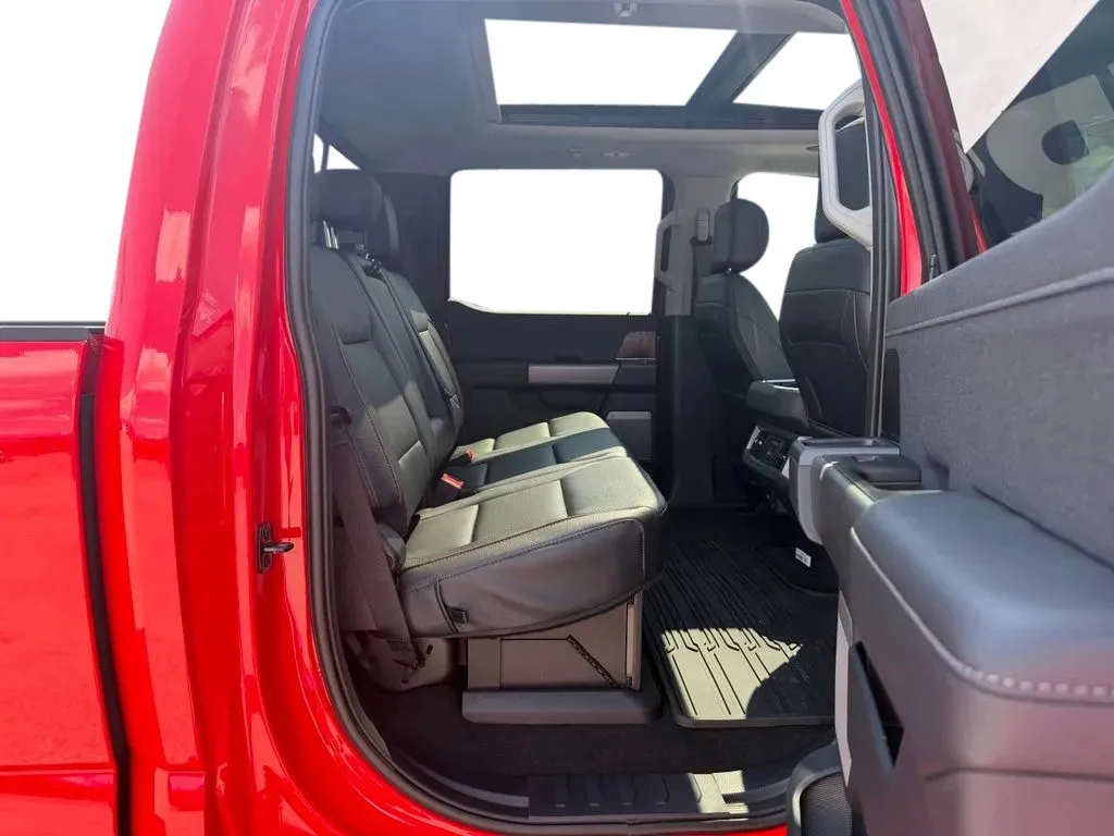 2027 Ford F-250 Super Duty Lariat - Photo 30