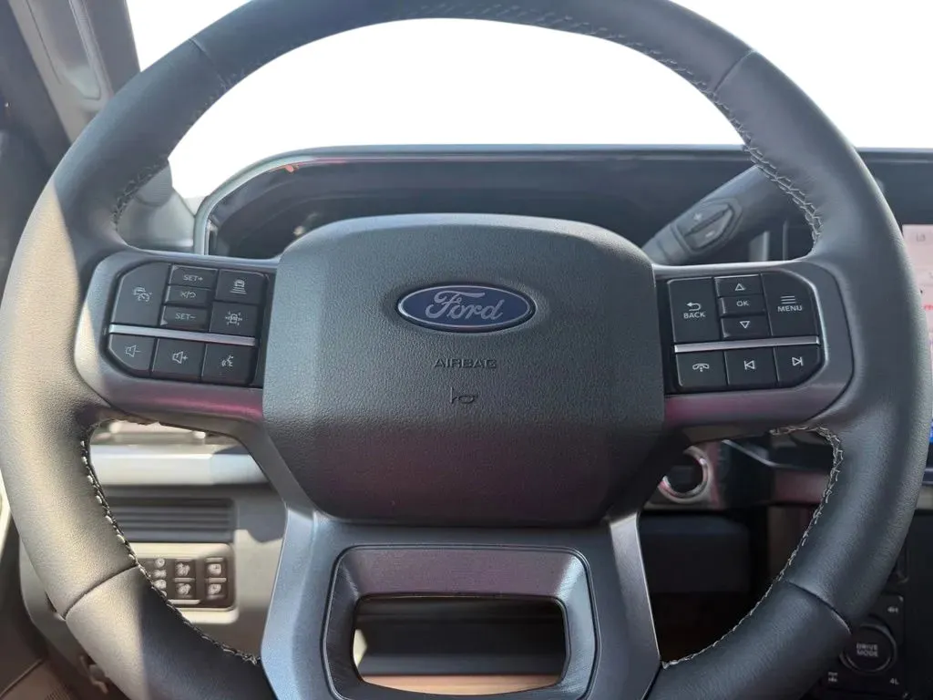 2027 Ford F-250 Super Duty Lariat - Photo 15