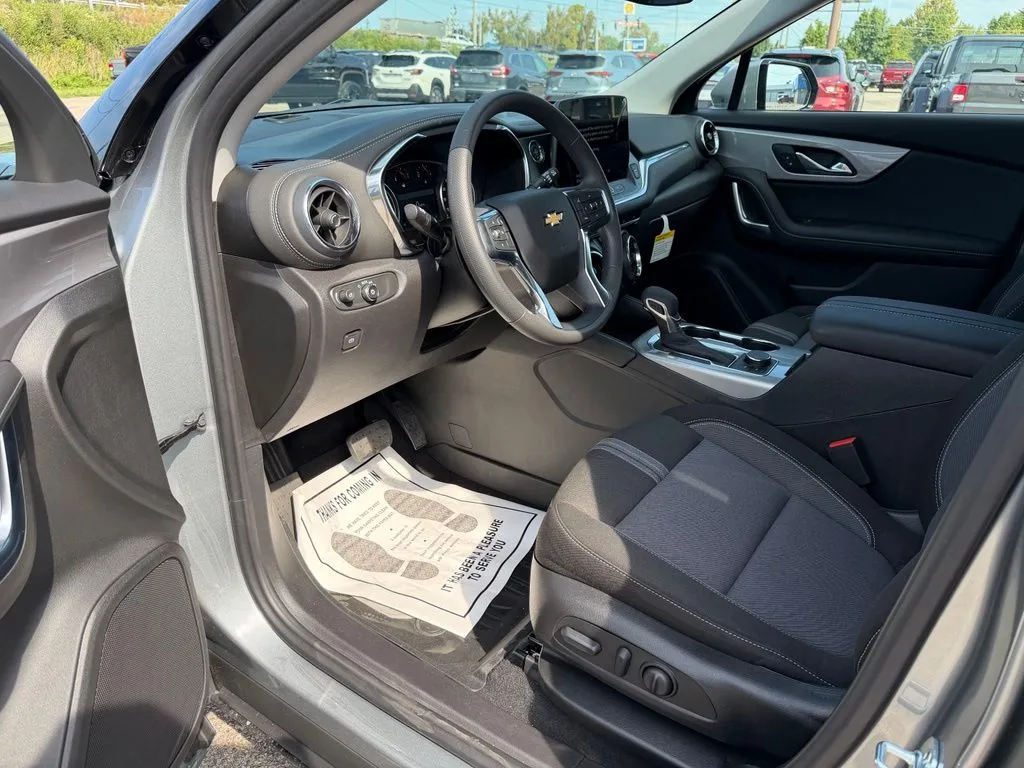 2026 Chevrolet Blazer 2LT - Photo 11