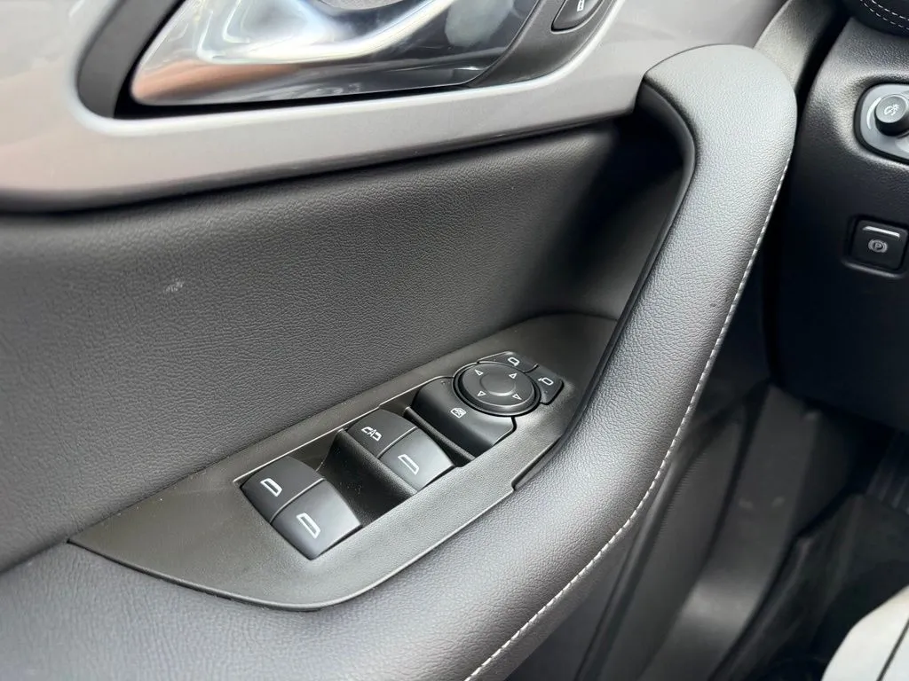 2026 Chevrolet Blazer 2LT - Photo 13