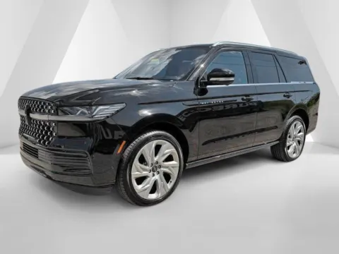 Another view of 2025 Lincoln Navigator Black Label for sale in Grayson, KY at Pure Country Automotive