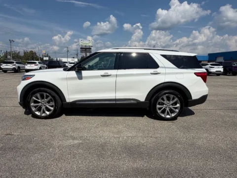 More photos of 2021 Ford Explorer Platinum at Pure Country Automotive, KY