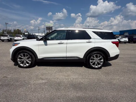 More photos of 2021 Ford Explorer Platinum at Pure Country Automotive, KY