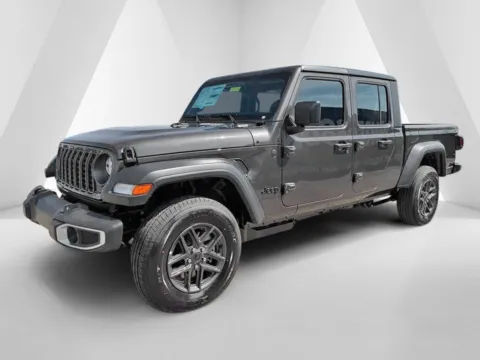 More photos of 2026 Jeep Gladiator Sport at Pure Country Automotive, KY