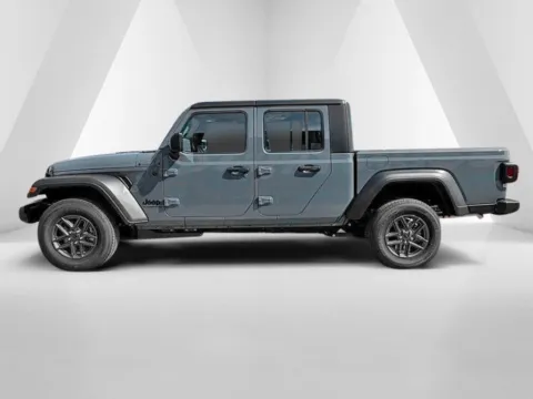 More photos of 2026 Jeep Gladiator Sport at Pure Country Automotive, KY