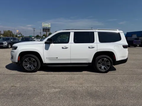 More photos of 2024 Jeep Wagoneer Series II at Pure Country Automotive, KY