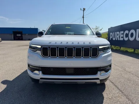 Photos of 2024 Jeep Wagoneer Series II for sale in Grayson, KY at Pure Country Automotive