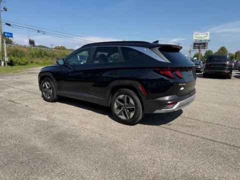 More photos of 2025 Hyundai Tucson SEL at Pure Country Automotive, KY