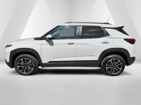 More photos of 2024 Chevrolet TrailBlazer LT at Pure Country Automotive, KY