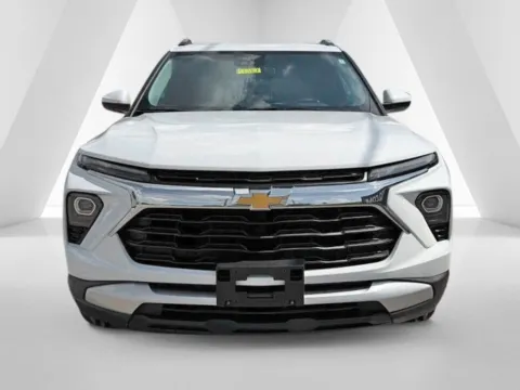 Photos of 2024 Chevrolet TrailBlazer LT for sale in Grayson, KY at Pure Country Automotive