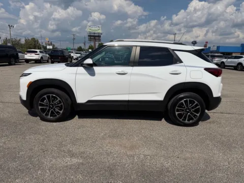 More photos of 2024 Chevrolet TrailBlazer LT at Pure Country Automotive, KY