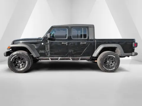 More photos of 2021 Jeep Gladiator Sport at Pure Country Automotive, KY