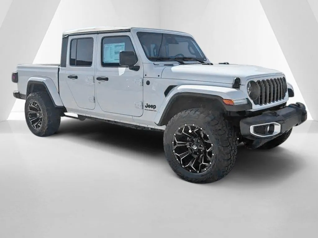 2026 Jeep Gladiator Sport S