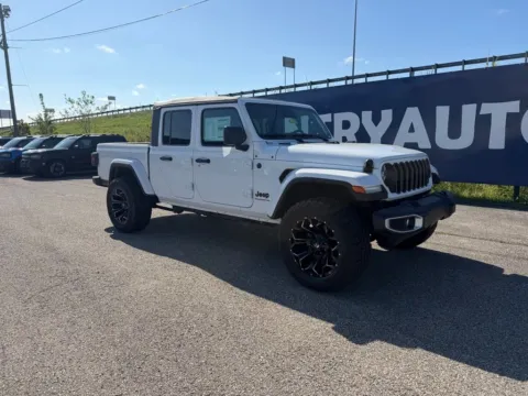 White 2026 Jeep Gladiator Sport S for sale in Grayson, KY