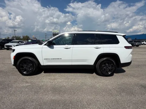 More photos of 2027 Jeep Grand Cherokee L Laredo Altitude at Pure Country Automotive, KY