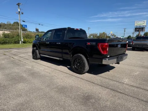 More photos of 2022 Ford F-150 XLT at Pure Country Automotive, KY