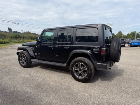 More photos of 2023 Jeep Wrangler Sahara at Pure Country Automotive, KY