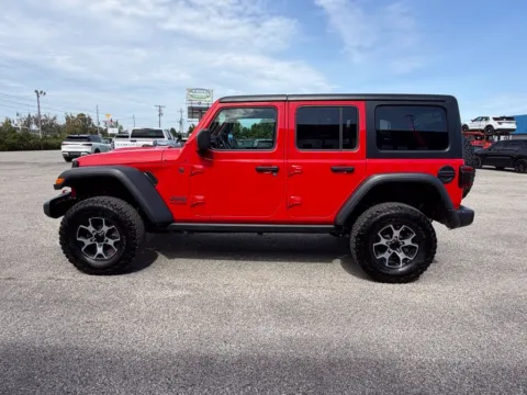 More photos of 2022 Jeep Wrangler Unlimited Rubicon at Pure Country Automotive, KY
