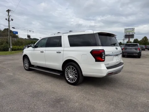 More photos of 2023 Ford Expedition Max Platinum at Pure Country Automotive, KY