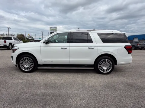 More photos of 2023 Ford Expedition Max Platinum at Pure Country Automotive, KY