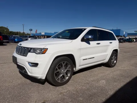 Another view of 2020 Jeep Grand Cherokee Overland for sale in Grayson, KY at Pure Country Automotive