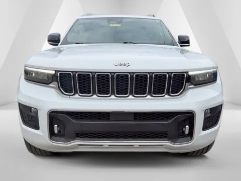 Photos of 2023 Jeep Grand Cherokee Overland for sale in Grayson, KY at Pure Country Automotive