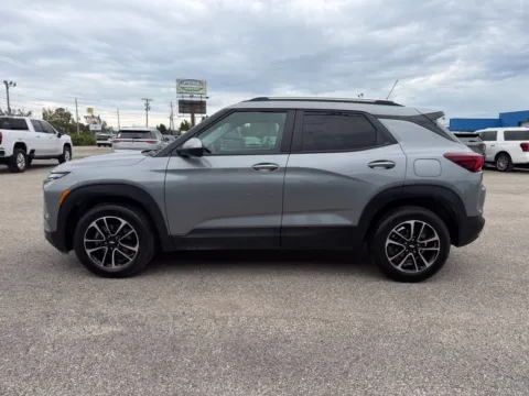 More photos of 2025 Chevrolet TrailBlazer LT at Pure Country Automotive, KY