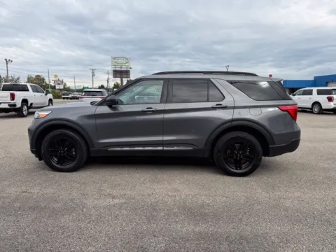 More photos of 2024 Ford Explorer XLT at Pure Country Automotive, KY