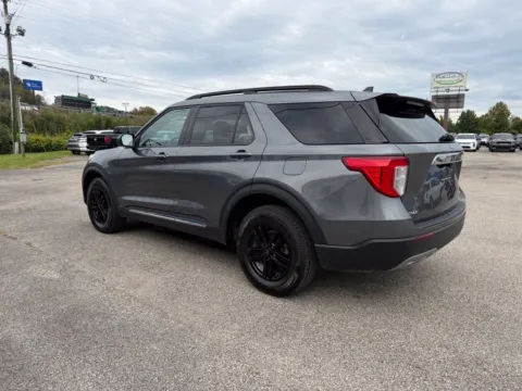 More photos of 2024 Ford Explorer XLT at Pure Country Automotive, KY
