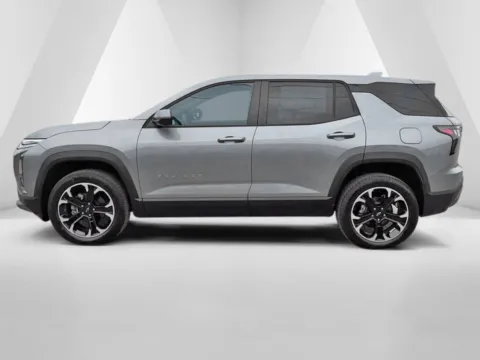 More photos of 2027 Chevrolet Equinox LT at Pure Country Automotive, KY