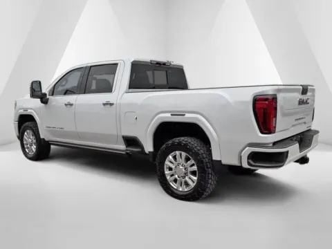 More photos of 2022 GMC Sierra 2500 HD Denali at Pure Country Automotive, KY