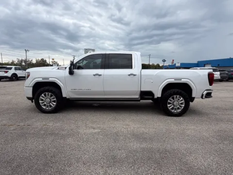 More photos of 2022 GMC Sierra 2500 HD Denali at Pure Country Automotive, KY