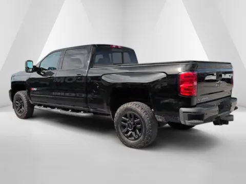 More photos of 2018 Chevrolet Silverado 2500 HD LTZ at Pure Country Automotive, KY