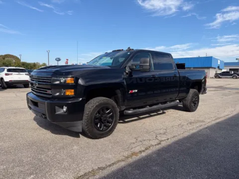 Another view of 2018 Chevrolet Silverado 2500 HD LTZ for sale in Grayson, KY at Pure Country Automotive