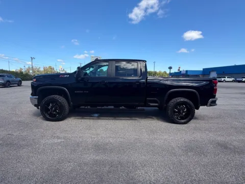 More photos of 2026 Chevrolet Silverado 2500 HD LT at Pure Country Automotive, KY