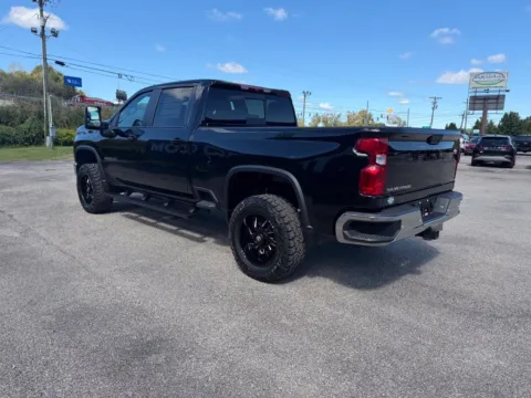 More photos of 2026 Chevrolet Silverado 2500 HD LT at Pure Country Automotive, KY