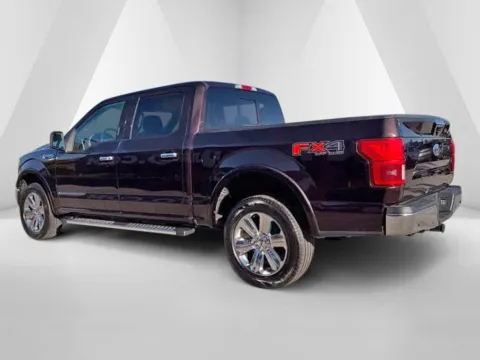 More photos of 2018 Ford F-150 Lariat at Pure Country Automotive, KY
