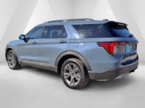 More photos of 2027 Ford Explorer Active at Pure Country Automotive, KY