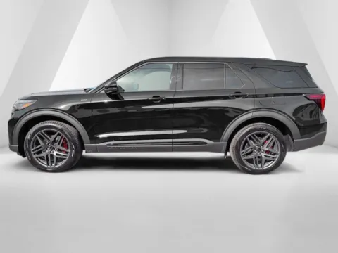 More photos of 2027 Ford Explorer ST-Line at Pure Country Automotive, KY