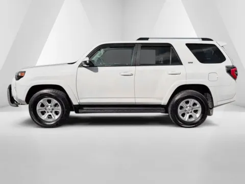 More photos of 2019 Toyota 4Runner SR5 at Pure Country Automotive, KY