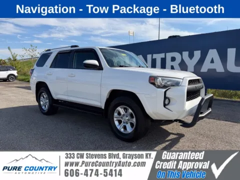 White 2019 Toyota 4Runner SR5 for sale in Grayson, KY