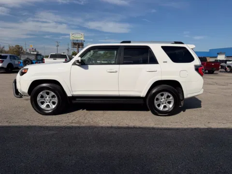 More photos of 2019 Toyota 4Runner SR5 at Pure Country Automotive, KY