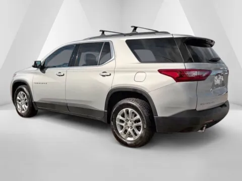 More photos of 2021 Chevrolet Traverse LT at Pure Country Automotive, KY