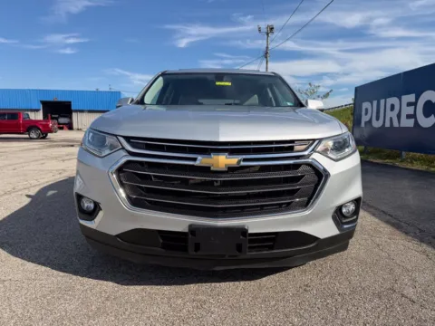 Photos of 2021 Chevrolet Traverse LT for sale in Grayson, KY at Pure Country Automotive