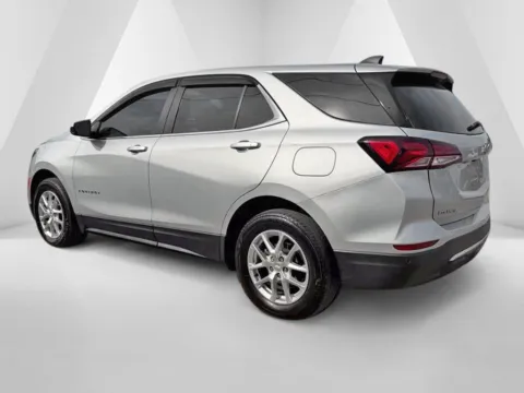 More photos of 2022 Chevrolet Equinox LT at Pure Country Automotive, KY