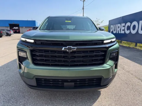 Photos of 2027 Chevrolet Traverse LT for sale in Grayson, KY at Pure Country Automotive
