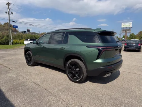 More photos of 2027 Chevrolet Traverse LT at Pure Country Automotive, KY