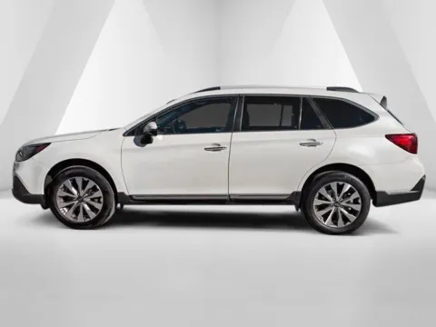 More photos of 2019 Subaru Outback 2.5i at Pure Country Automotive, KY