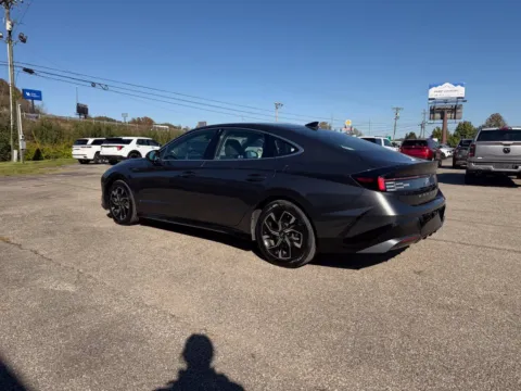 More photos of 2025 Hyundai Sonata SEL at Pure Country Automotive, KY