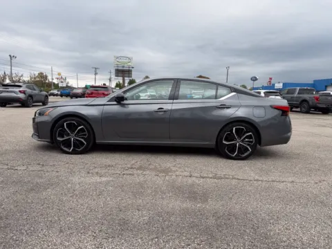 More photos of 2024 Nissan Altima 2.5 SR at Pure Country Automotive, KY